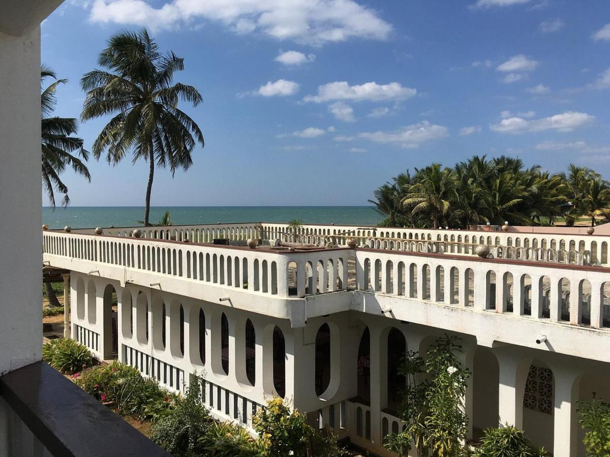 Hotel Silver Sands Negombo Luaran gambar